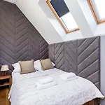 -czarna Gora- Black Apart- Widok Na Tatry, Jacuzzi, Bilard, Game בקתה *